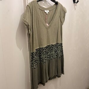 Umgee Olive Green Mini Dress or tunic with Leopard Print. NWT Medium